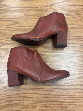 Frye Leather heeled ankle boots